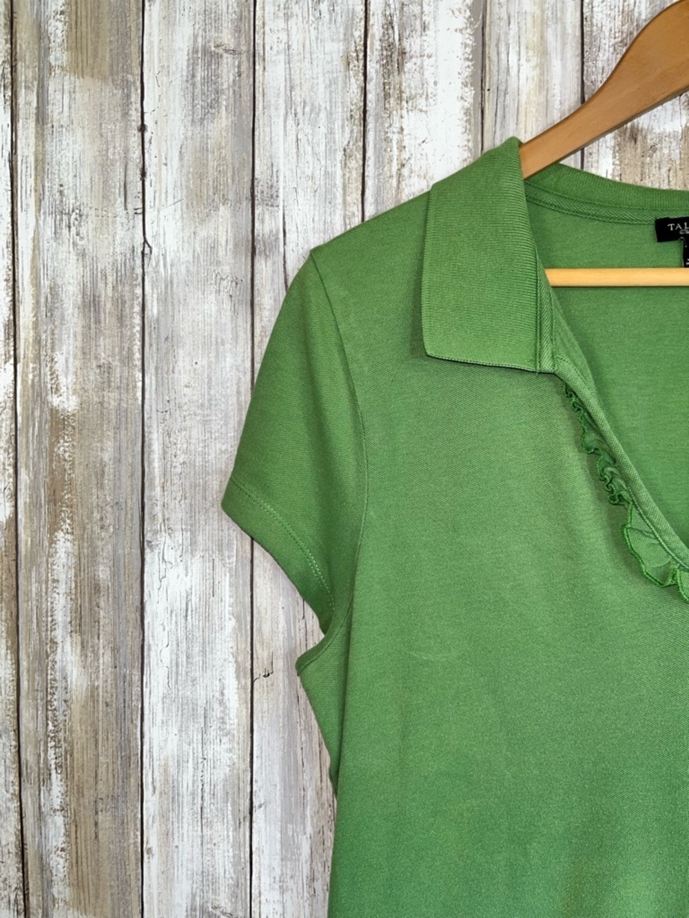 Talbots Green Ruffle V-Neck Polo Top Women’s Large Stretch Knit Shirt - Picture 3 of 4